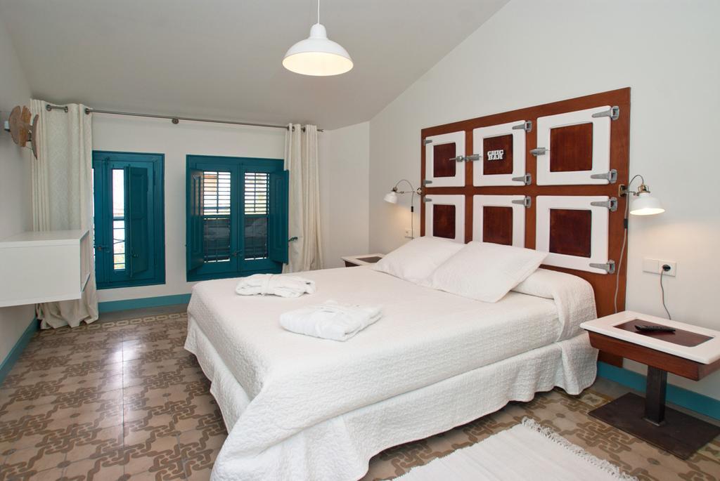 Hotel Hostal Chic Sant Feliu de Guíxols Oda fotoğraf